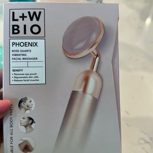 Rose Quartz Vibrating Facial Roller